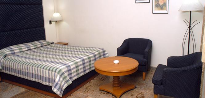 The Hotel Airport